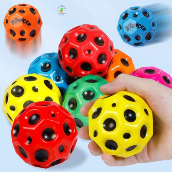 Space Moon & Bounce Ball